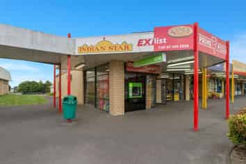 Suburban Shopping Centre Retail