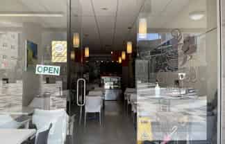 Retail in Newmarket station square