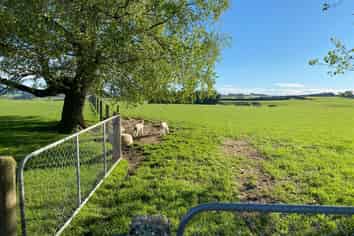 440 Downs Road South, Edendale