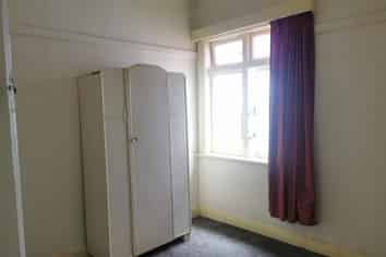 A/4 Stokes Road, Mount Eden