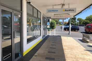 Beachside retail on Mission Bay!