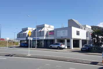 Excellent profile Handy Location for Offices