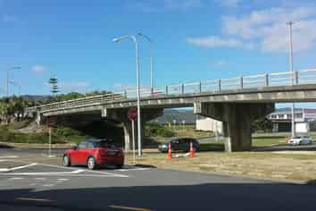 Excellent profile Handy Location for Offices