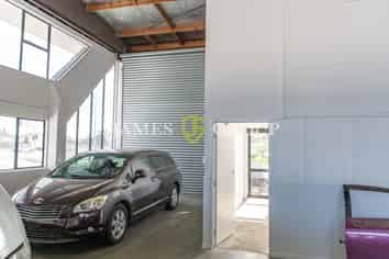 244sqm High Profile Industrial/Trade Retail