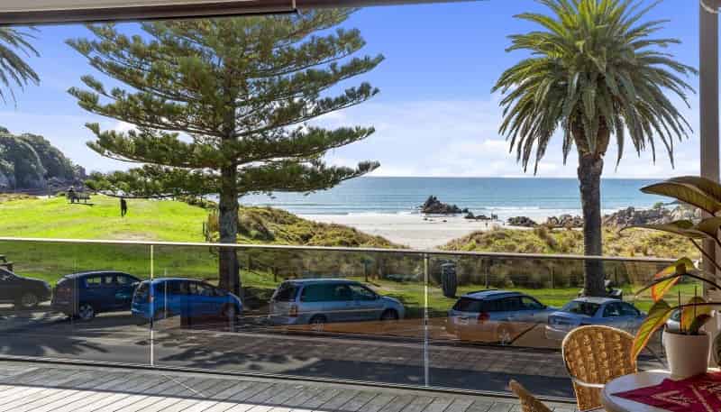 30 Marine Parade, Mount Maunganui
