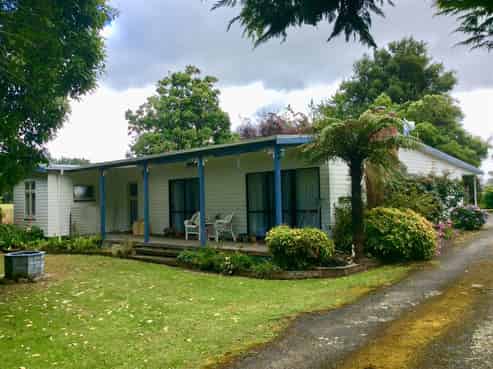 33 Onslow Street East, Ohingaiti