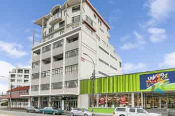 24/125 Thorndon Quay , Thorndon