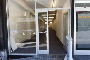 Retailing On The Hill