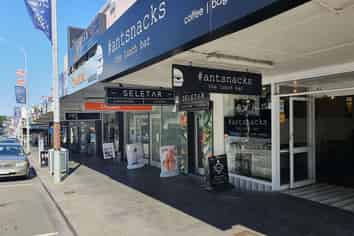 Retailing On The Hill