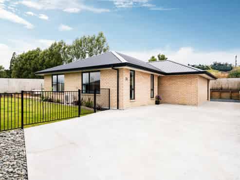 31 Owhiro Avenue, Mosgiel