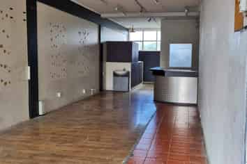 VERSATILE OPPORTUNITY IN GLEN EDEN