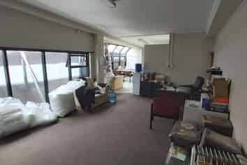 Superb Road Frontage Retail on Cavendish Drive!