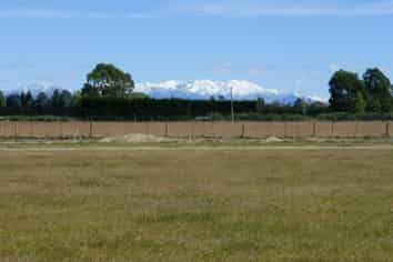 174 Racecourse Road, Allenton