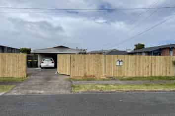 1/20 Kohinoor Avenue, Mangere