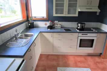 3103 State Highway 6, Barrytown