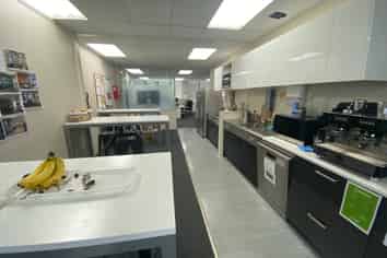 FLEXIBLE OFFICES AT HARBOURSIDE BUSINESS PARK