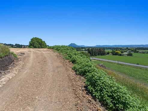 1465D State Highway 30, Awakeri