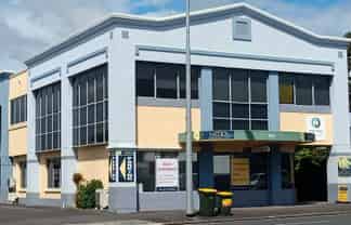 Your Own Floor & 9 Car Parks!