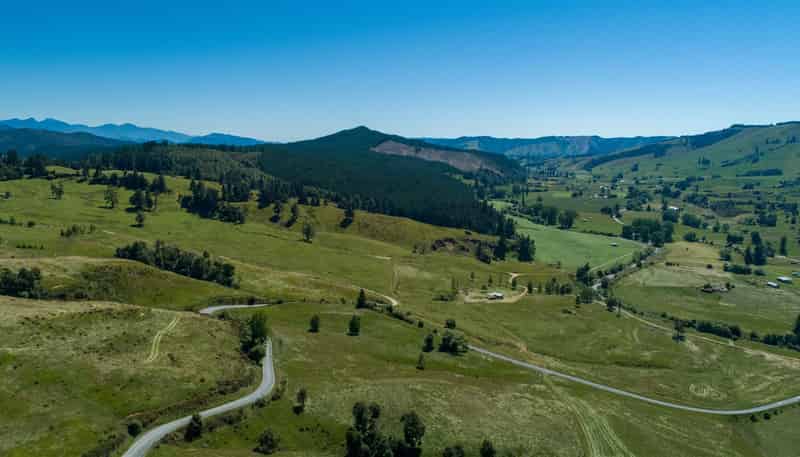 10 Tadmor-Bushend Road, Tasman