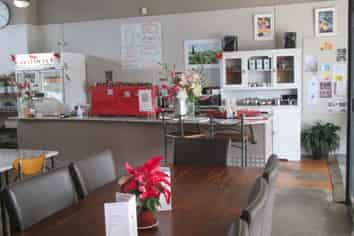 Local landmark cafe business for sale