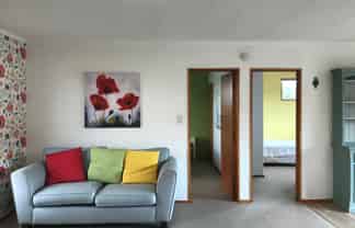 12 Waldron Place, Clyde