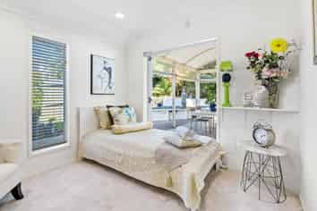 90B Ireland Road, Panmure