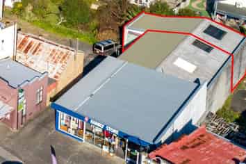 Large workshop off main street - for lease