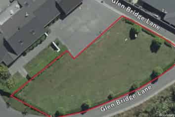 8 Glen Bridge Lane, Harewood