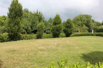 8 Glen Bridge Lane, Harewood