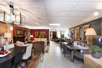 King and Teppett are on the move!