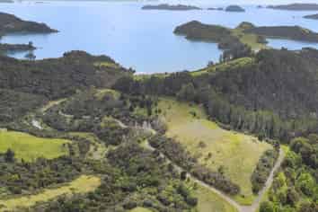 250 Paroa Bay Road, Russell