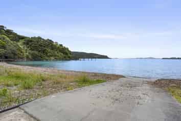 250 Paroa Bay Road, Russell