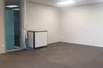 A-GRADE OFFICE - FREE RENT FOR THE RIGHT TENANT!