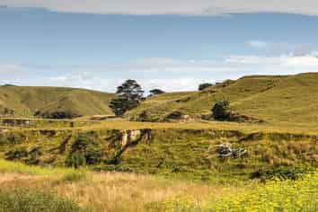 668 Patea Road, Patea