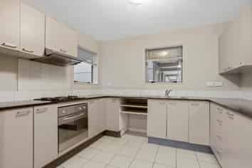 GB/20 Morning Star Place, Mount Albert