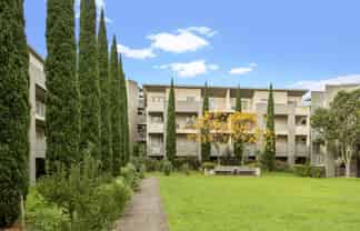 GB/20 Morning Star Place, Mount Albert