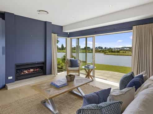 16 Mayfly Lane, Northwood