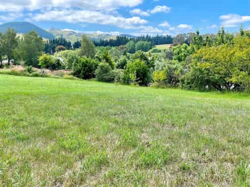 11 Tipapa Place, Greta Valley