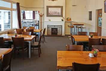 The Nightcaps Hotel Is for Sale