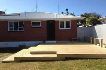 8 Myers Road, Manurewa