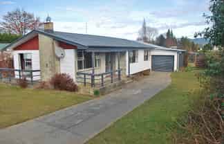 19 Gunn Street, Te Anau