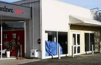 Clean office / retail                                                                          