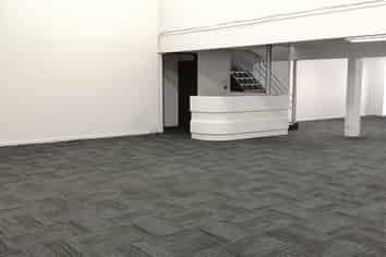 Clean office / retail                                                                          