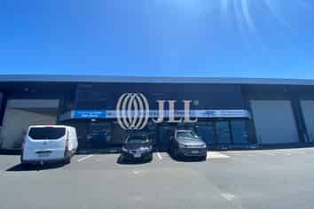 Open Plan Ground Floor Office