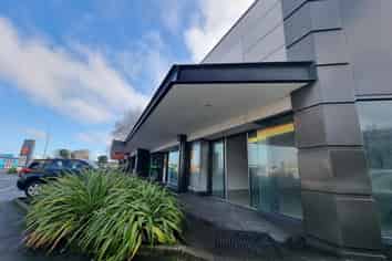 Oak Junction Retail Hub