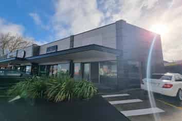 Oak Junction Retail Hub