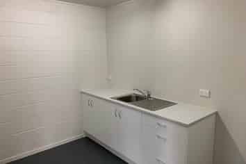 176M² STODDARD RETAIL