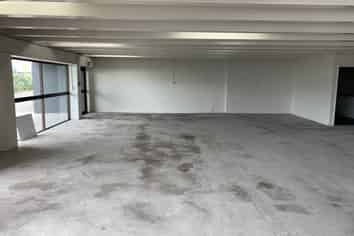 176M² STODDARD RETAIL