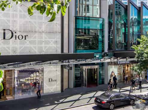 Immaculate and Modern Workplace