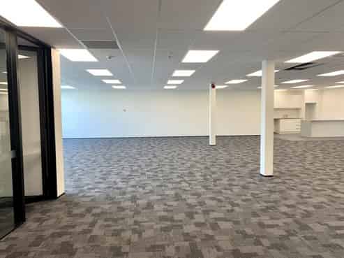 Newly Refurbished in Premium Industrial Estate 